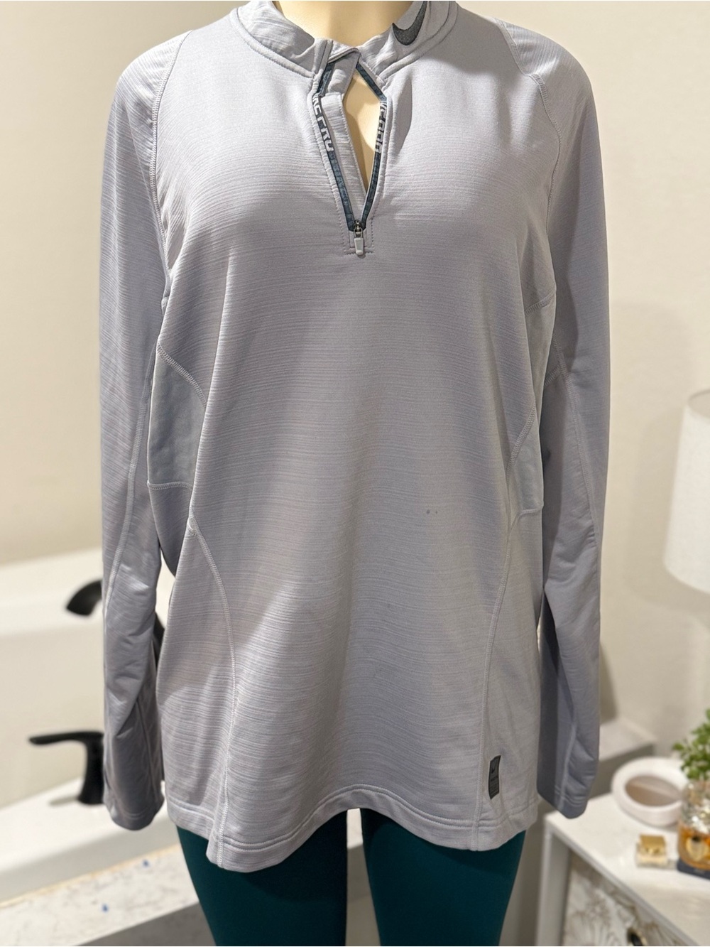 Nike Pro Hyperwarm Fitted 1/2 Zip Pullover – XL